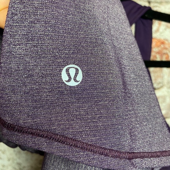 Lululemon Womenʻs Purple 2-In-1 Run Tank Size 4 - Picture 8 of 8
